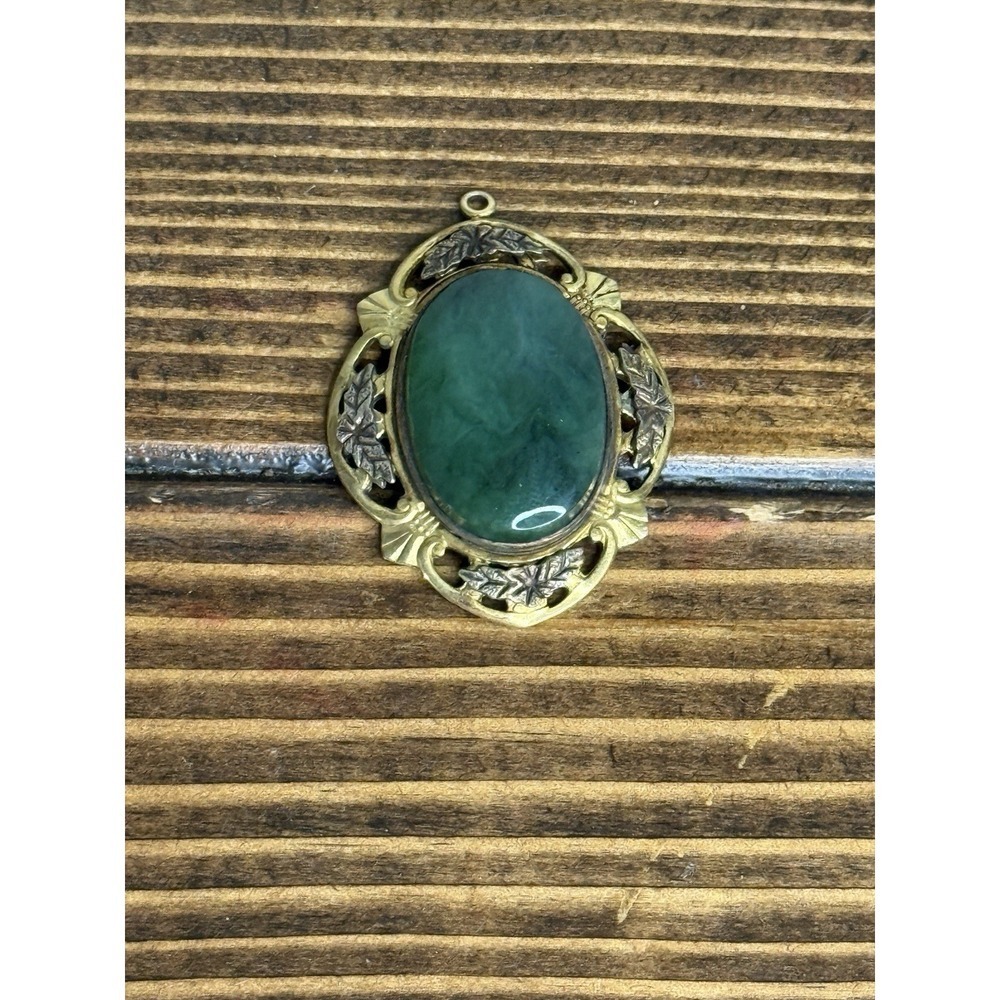 Vintage Pendant Green‎ Natural Stone Gold signed 12k 1/20 GF LSP, Art Nouveau